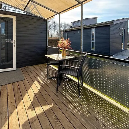 Belle Maison à Avec Piscine Intérieure *