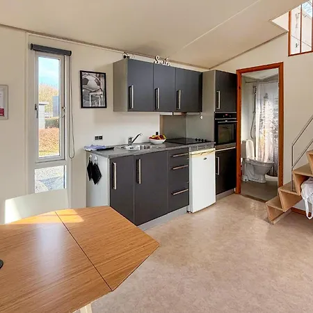 Hébergement de vacances Belle Maison à Avec Piscine Intérieure