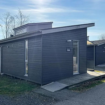 Belle Maison à Avec Piscine Intérieure Hébergement de vacances *
